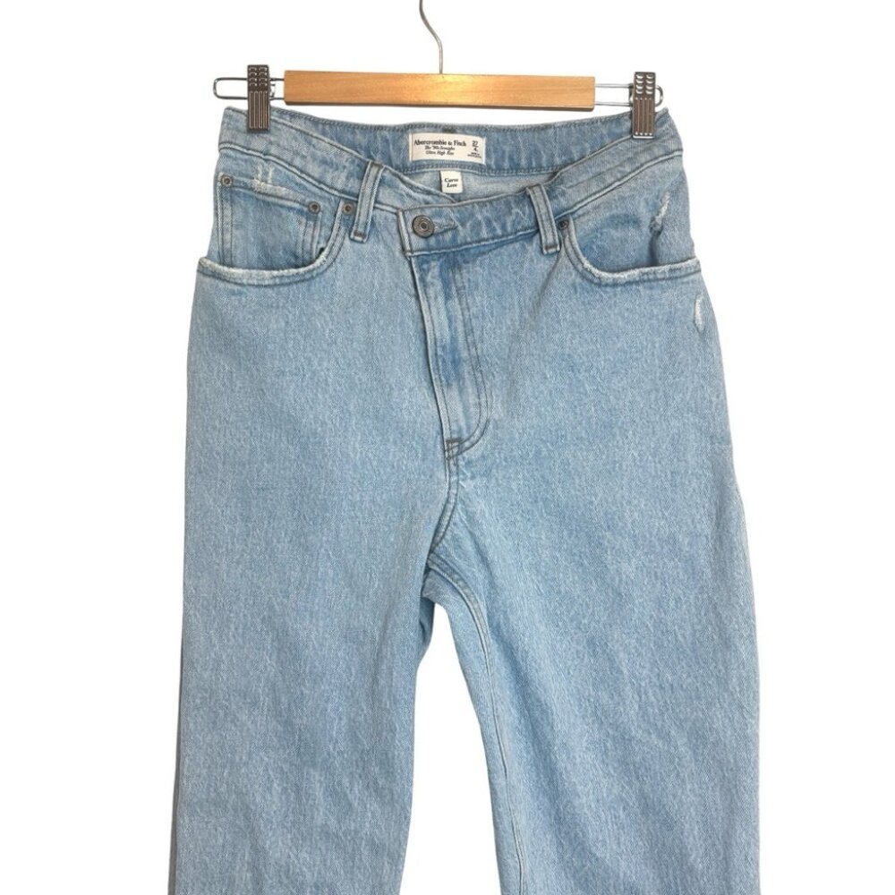 Abercrombie & Fitch The 90’s Straight Ultra High Rise Curve Love Size 4L